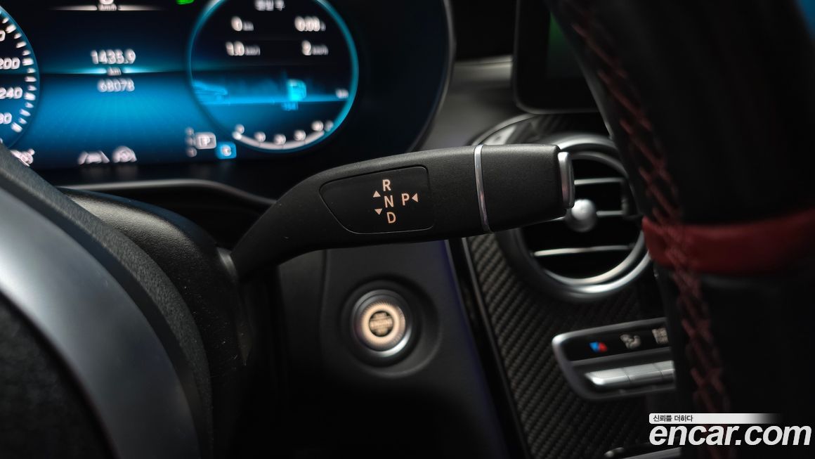 Mercedes-Benz GLC-Class 2021