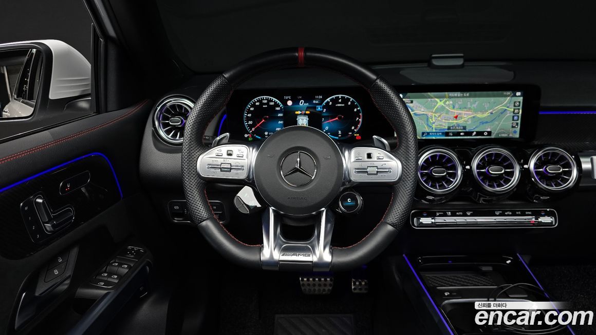 Mercedes-Benz GLB-Class 2023