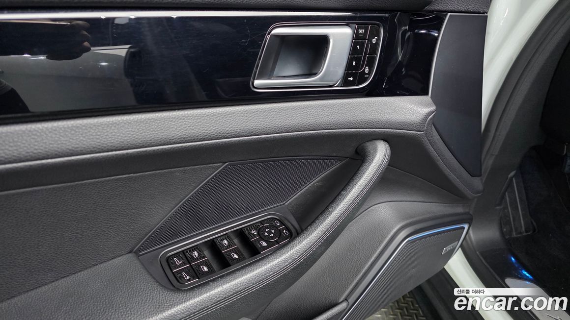 Porsche Panamera 2018