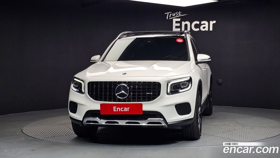 Mercedes-Benz GLB-Class 2022