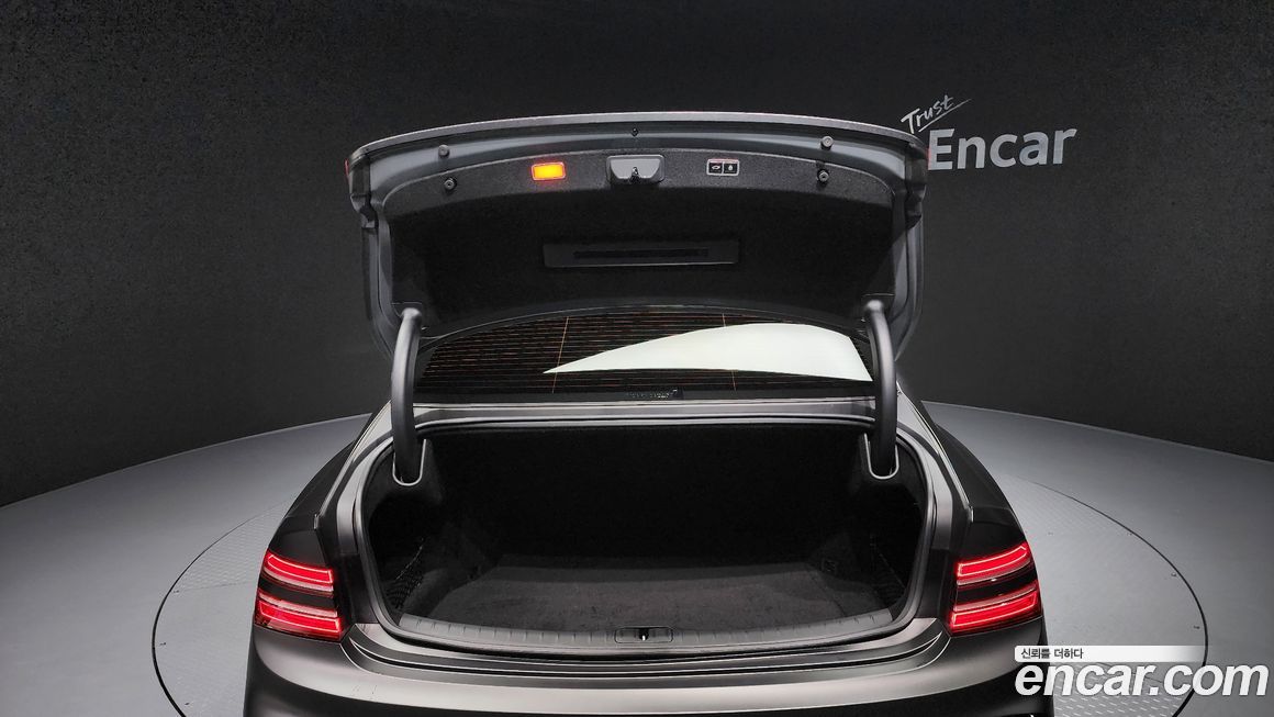 Genesis G80 2025