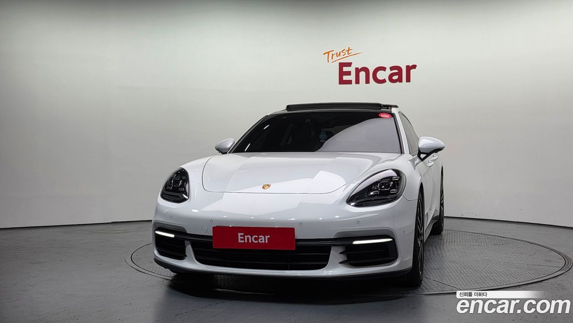 Porsche Panamera 2018