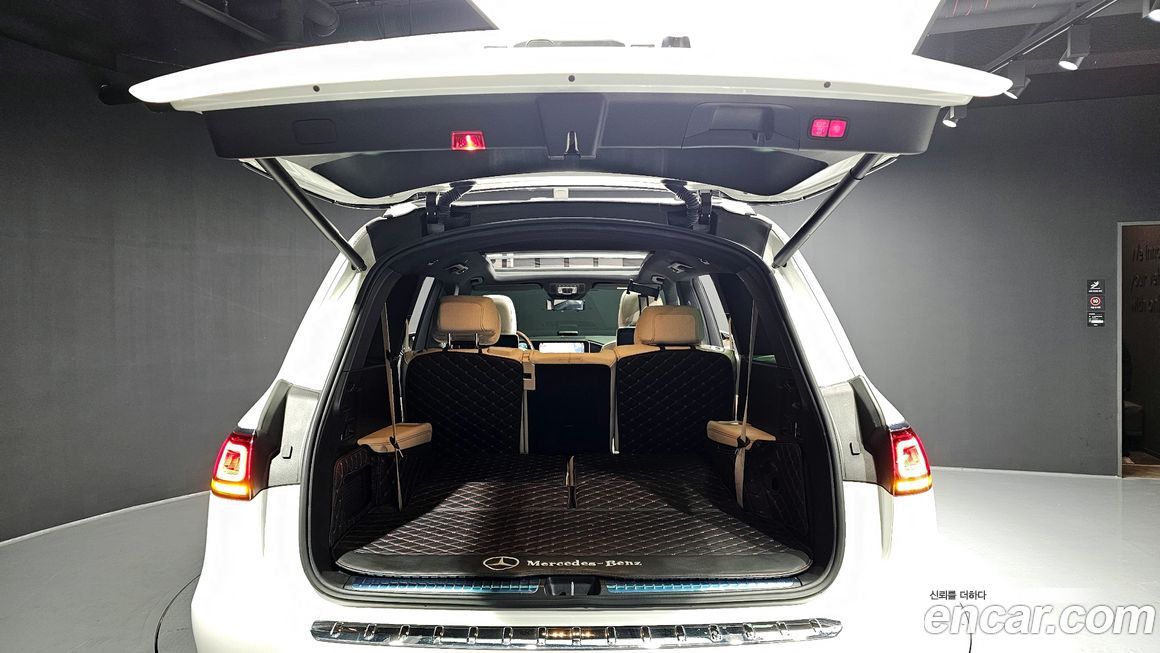 Mercedes-Benz GLS-Class 2021