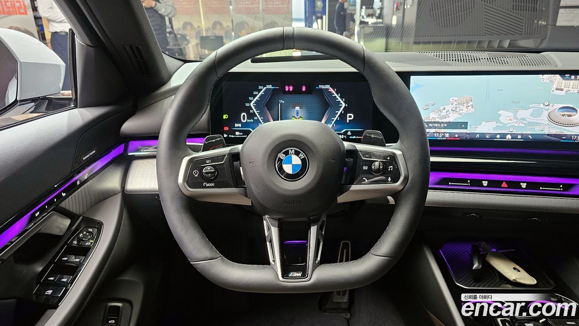 BMW 5-Series 2025
