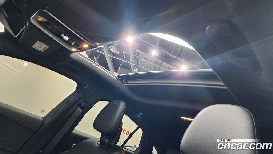 Mercedes-Benz GLC-Class 2024