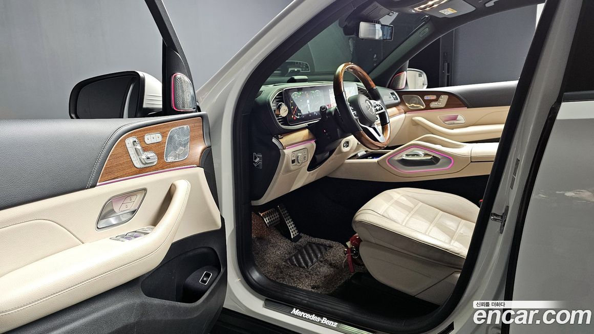 Mercedes-Benz GLS-Class 2021