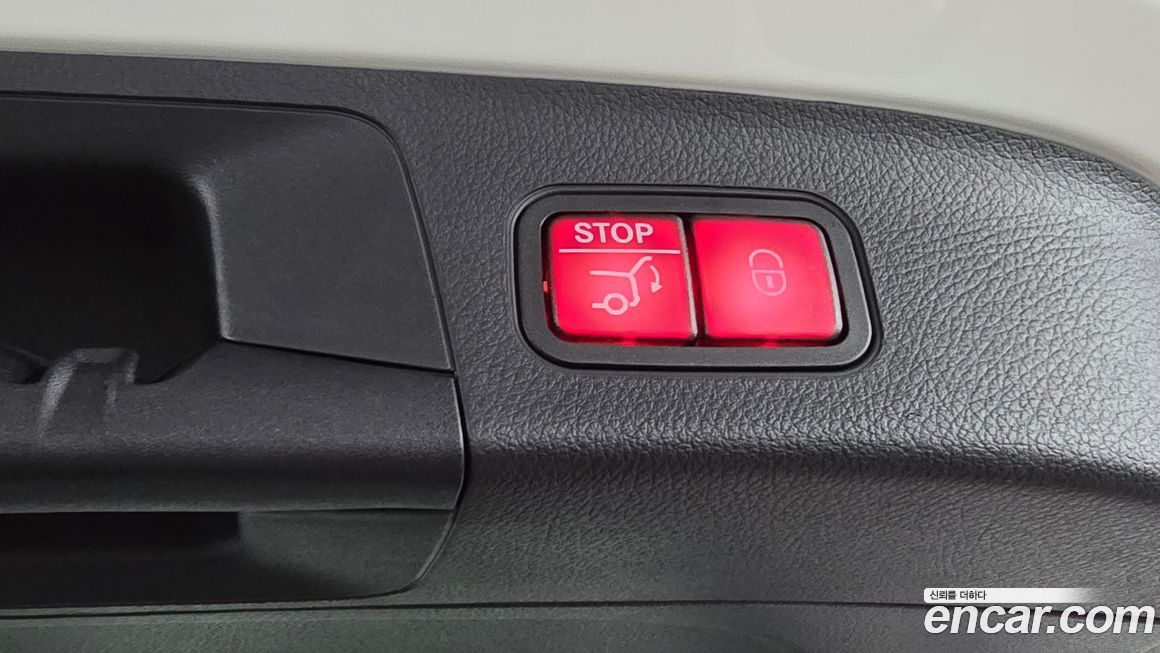 Mercedes-Benz EQA 2025