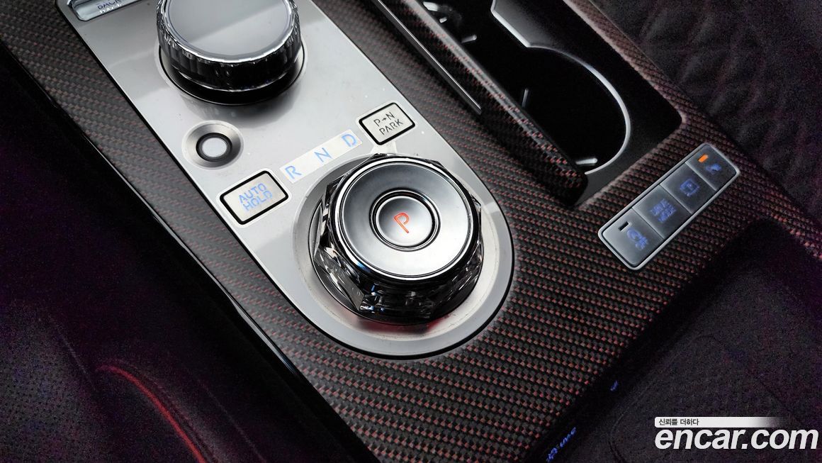 Genesis G80 2025