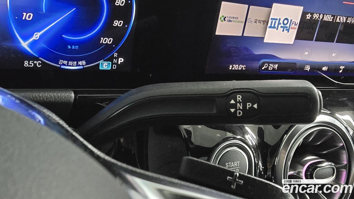 Mercedes-Benz EQA 2025