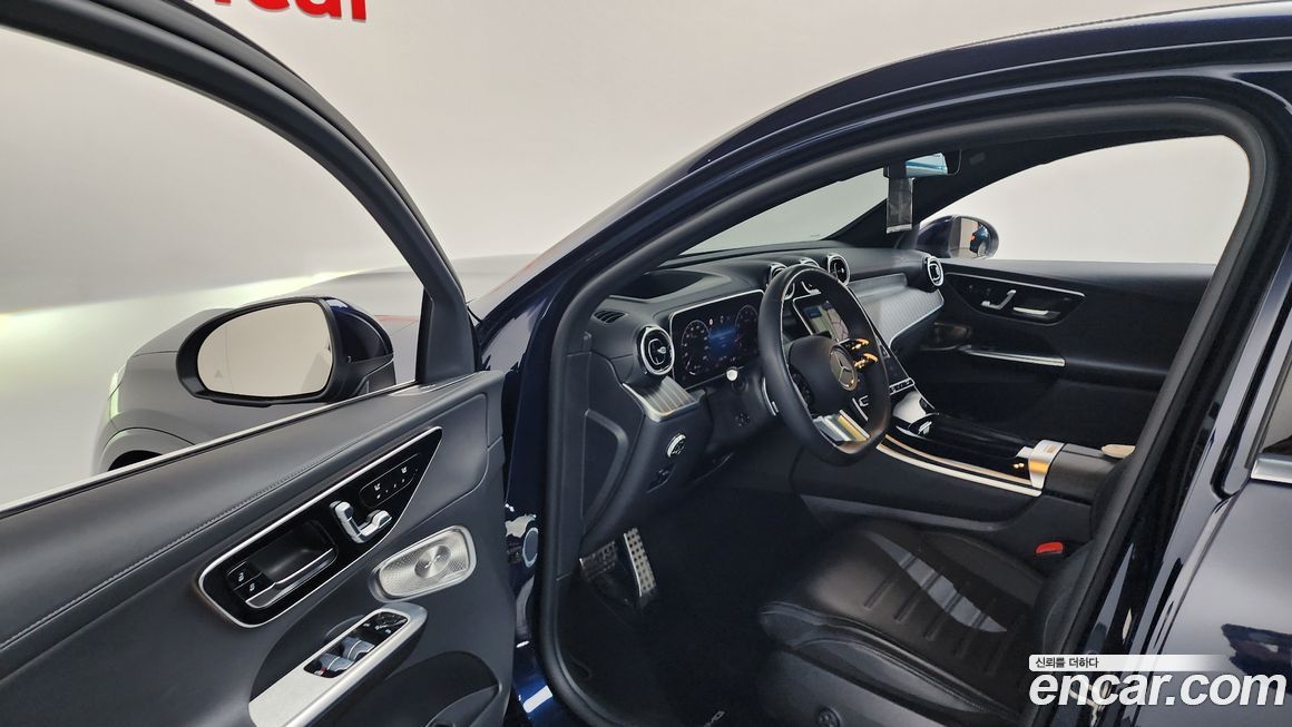 Mercedes-Benz GLC-Class 2024