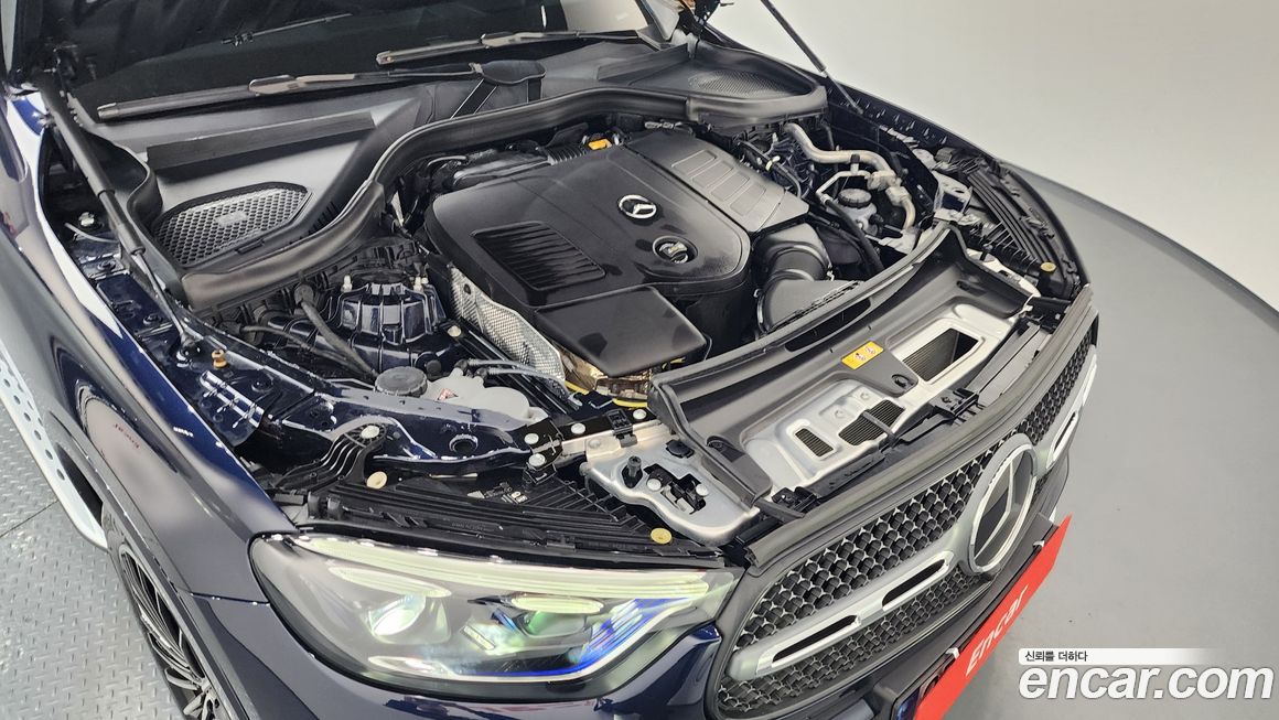 Mercedes-Benz GLC-Class 2024