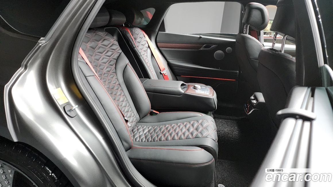 Genesis G80 2025
