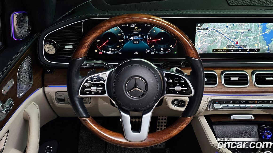 Mercedes-Benz GLS-Class 2021