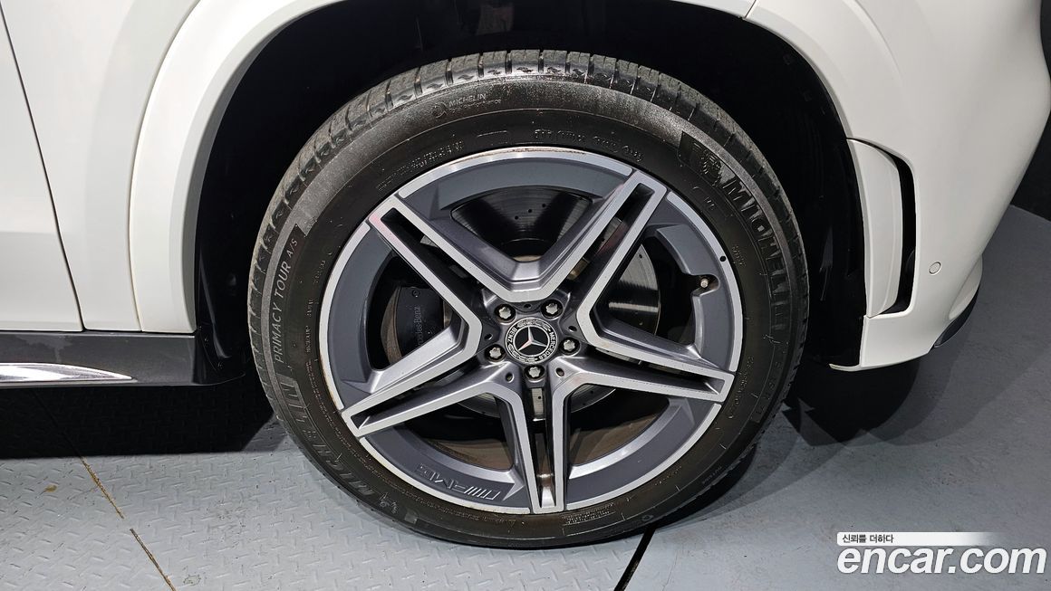 Mercedes-Benz GLS-Class 2021