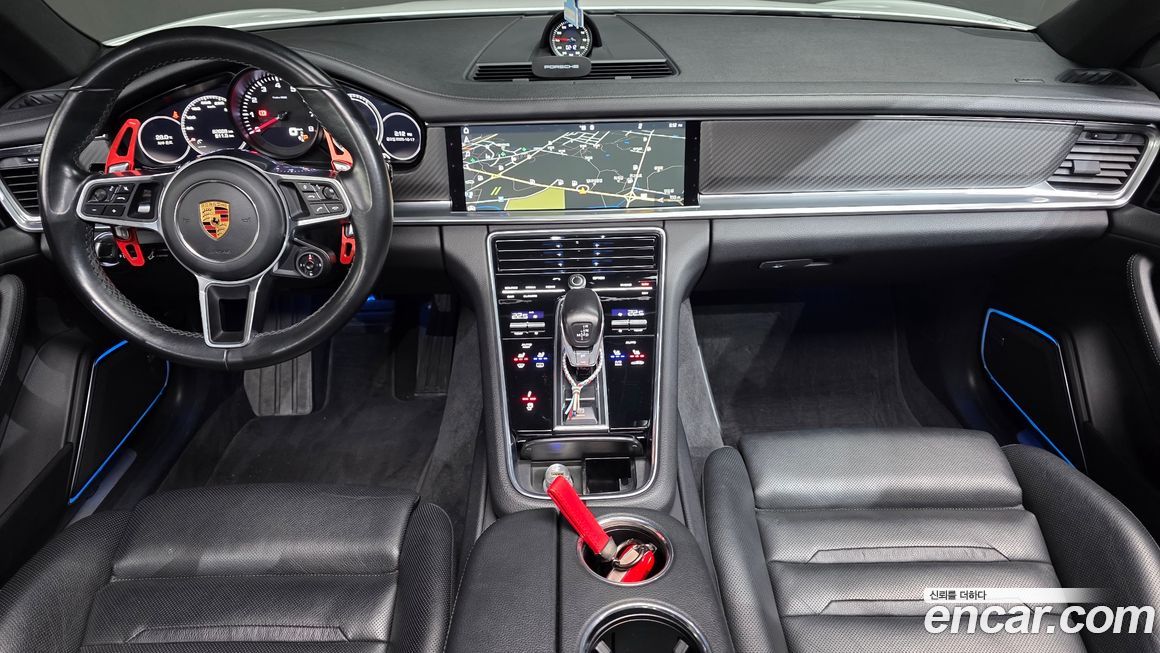 Porsche Panamera 2018