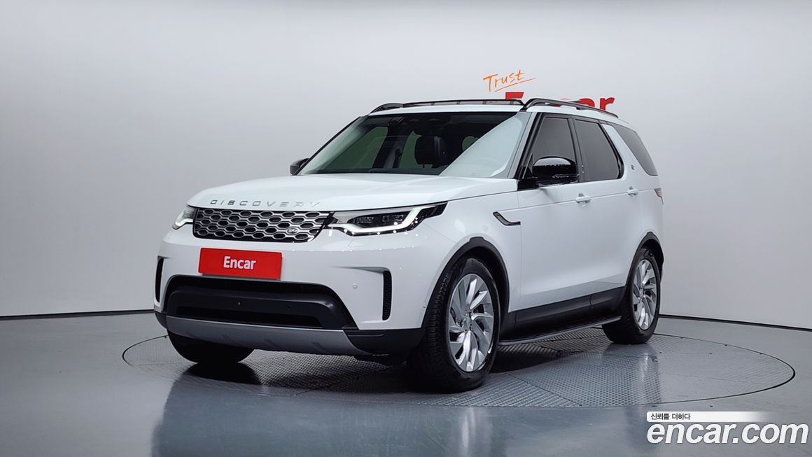Land Rover Discovery 2024