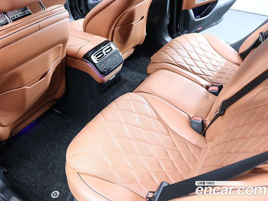 Mercedes-Benz S-Class 2023