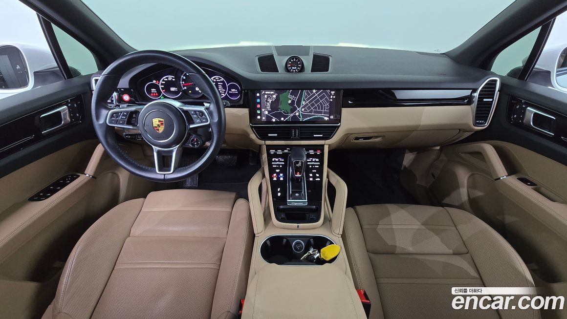 Porsche Cayenne 2022