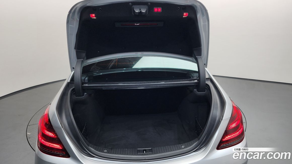 Mercedes-Benz S-Class 2015