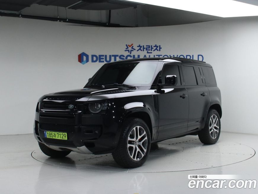 Land Rover Defender 2025