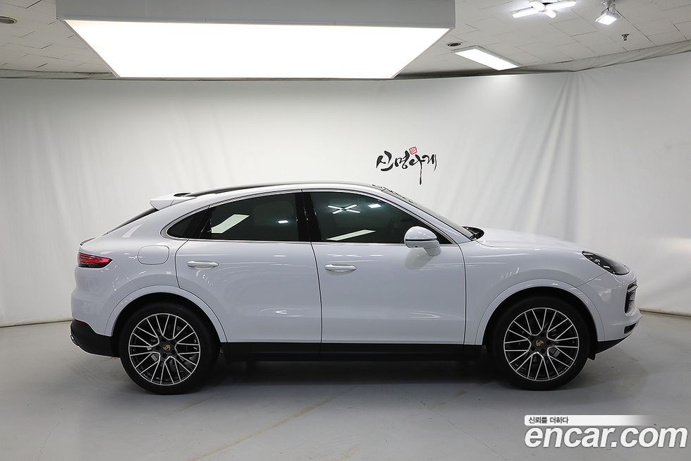 Porsche Cayenne 2023