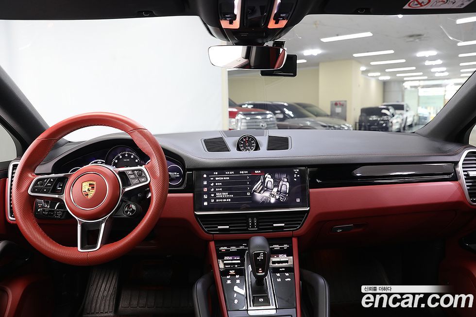 Porsche Cayenne 2023