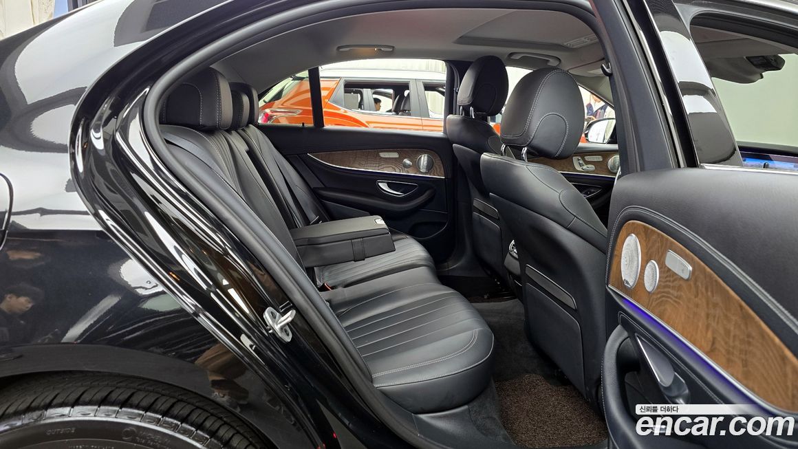 Mercedes-Benz E-Class 2020