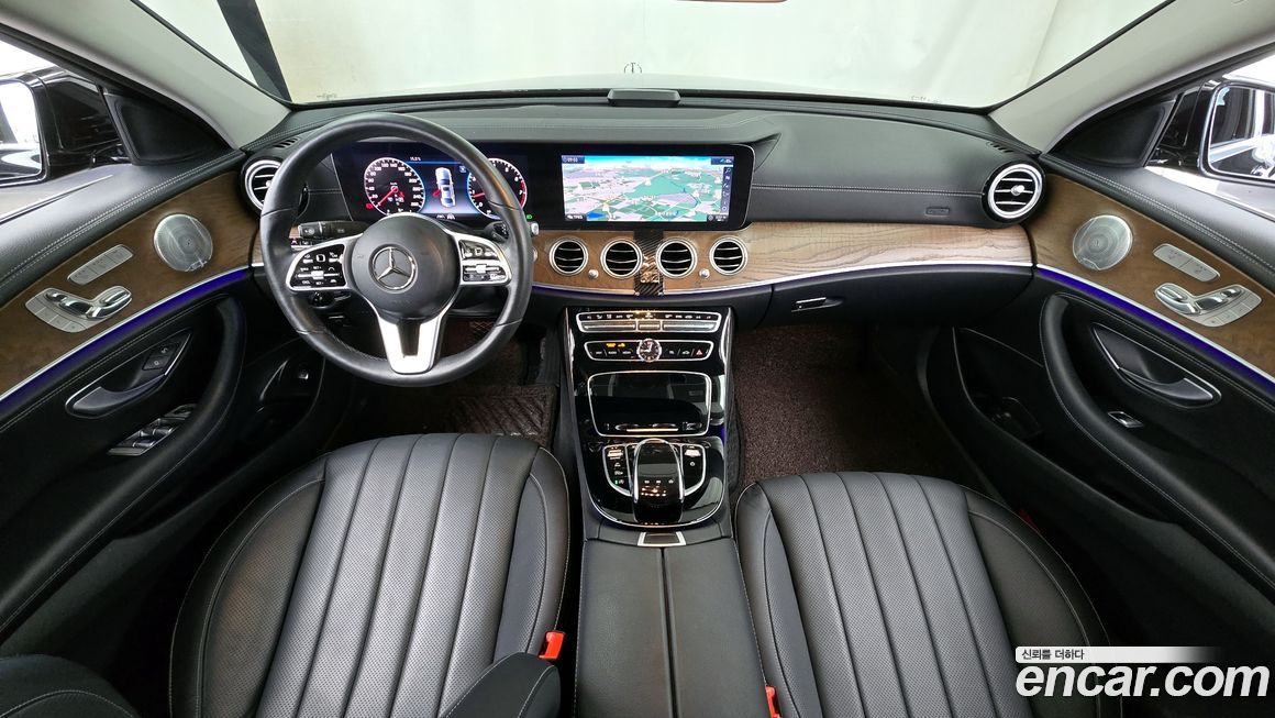 Mercedes-Benz E-Class 2020