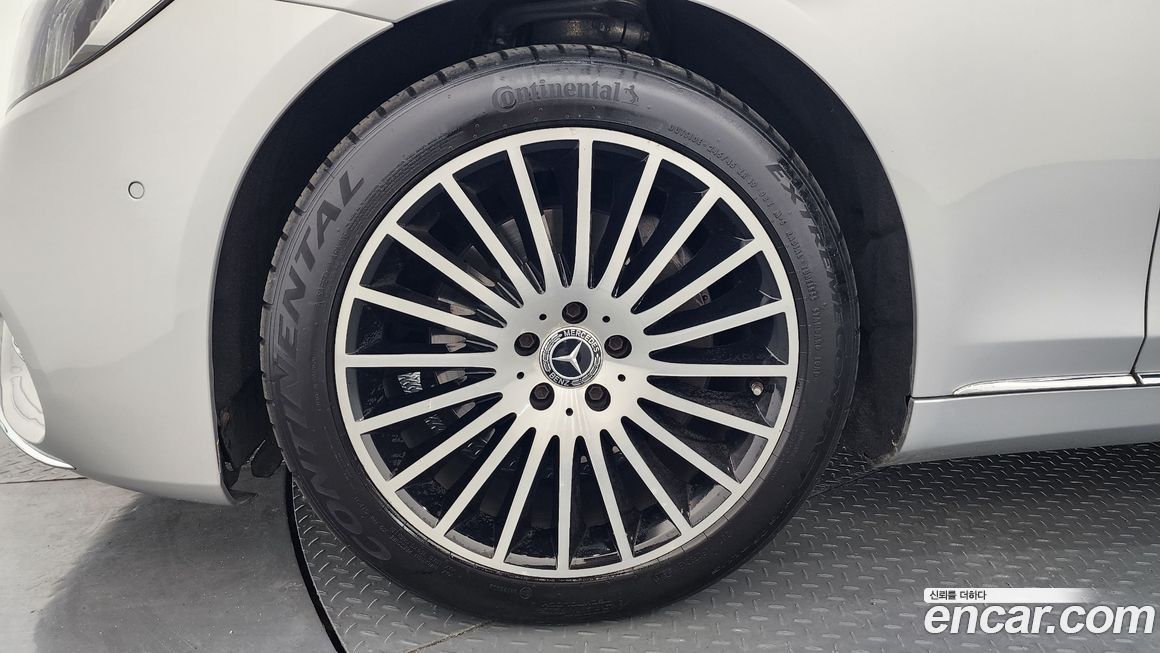 Mercedes-Benz S-Class 2015