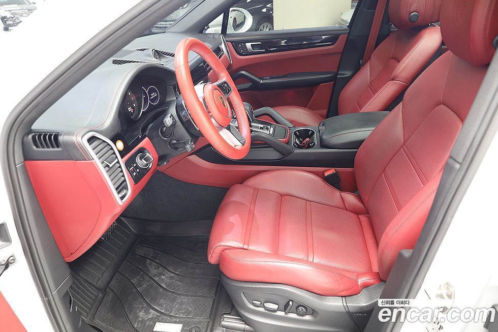 Porsche Cayenne 2023