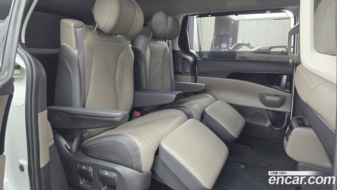 Kia Canival 2024