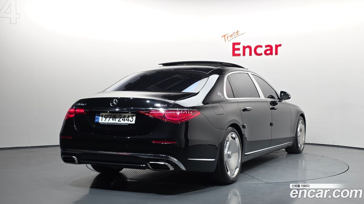 Mercedes-Benz S-Class 2022