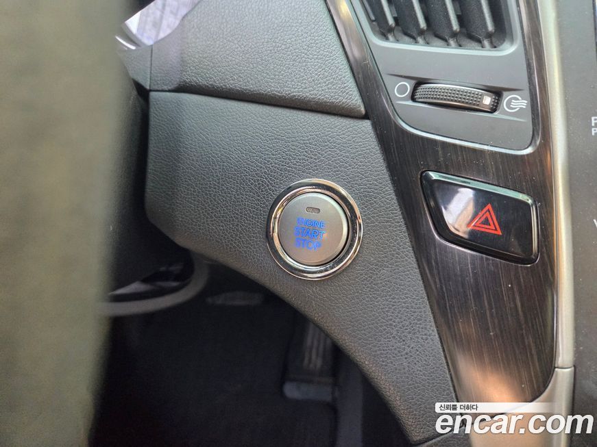 Hyundai Sonata 2012