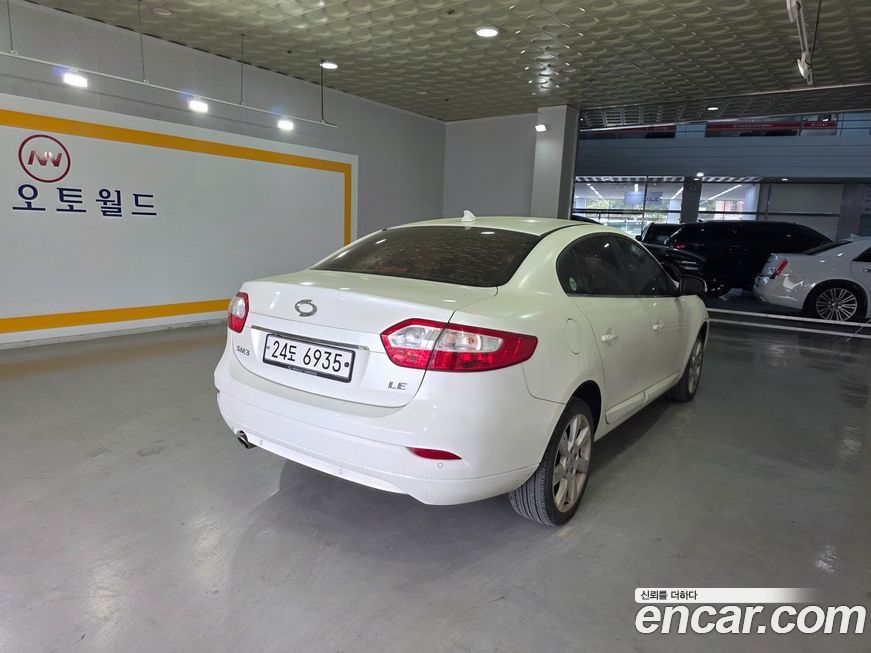 Renault-KoreaSamsung SM3 2011