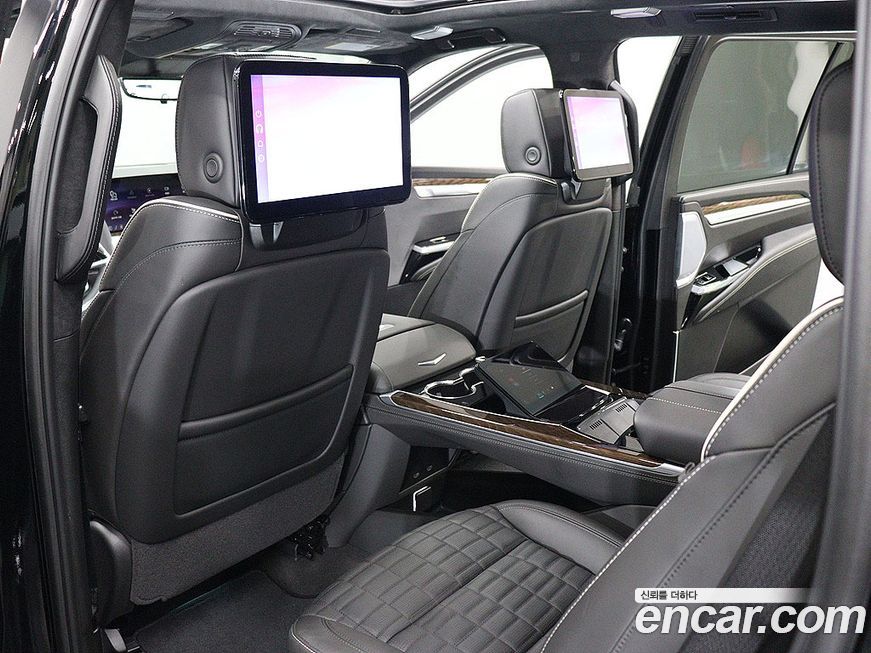 Cadillac Escalade 2025