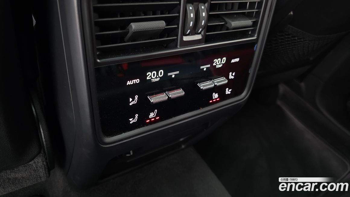 Porsche Cayenne 2024