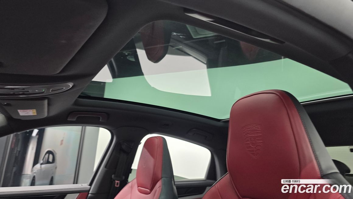 Porsche Cayenne 2024