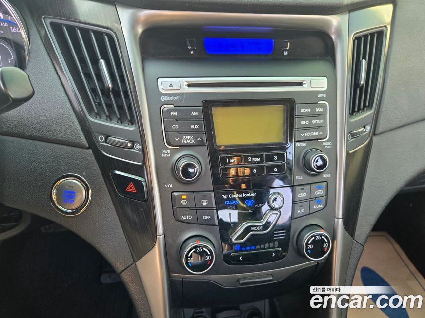Hyundai Sonata 2012