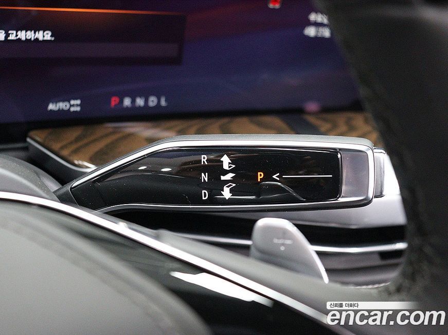 Cadillac Escalade 2025