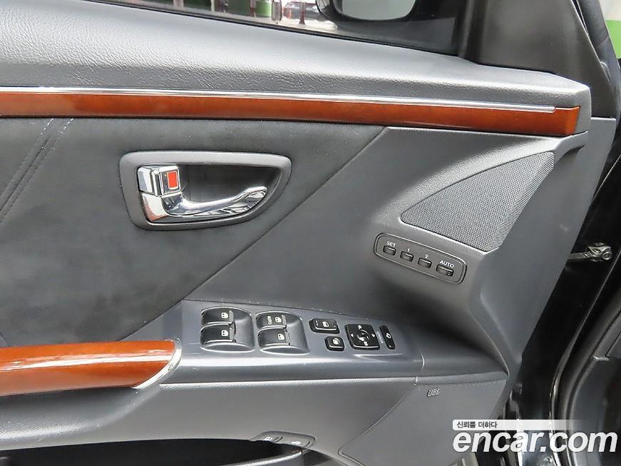 Hyundai Grandeur 2009