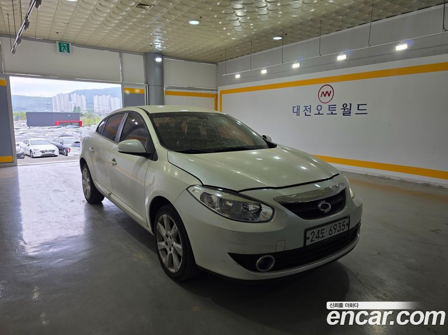 Renault-KoreaSamsung SM3 2011