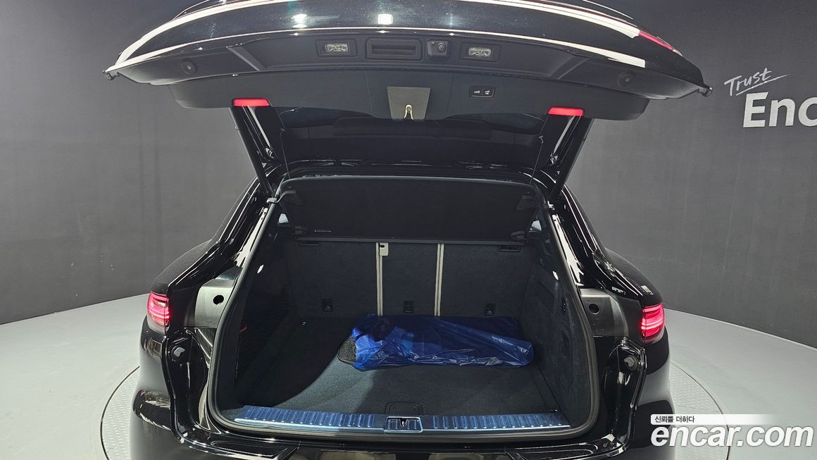 Porsche Cayenne 2023