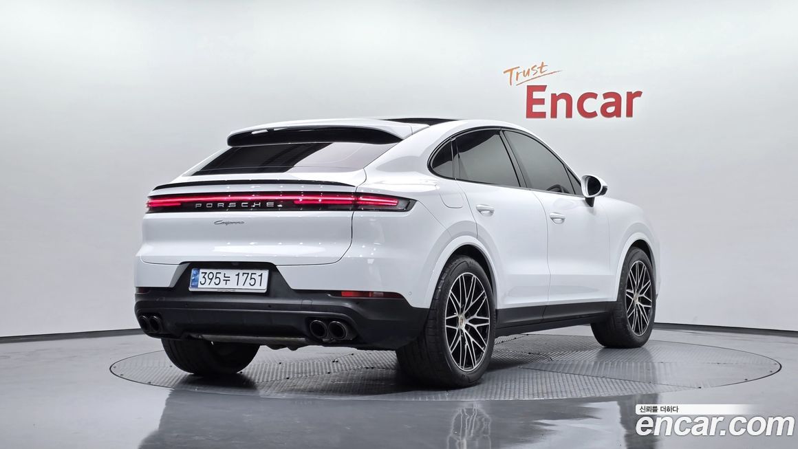 Porsche Cayenne 2024