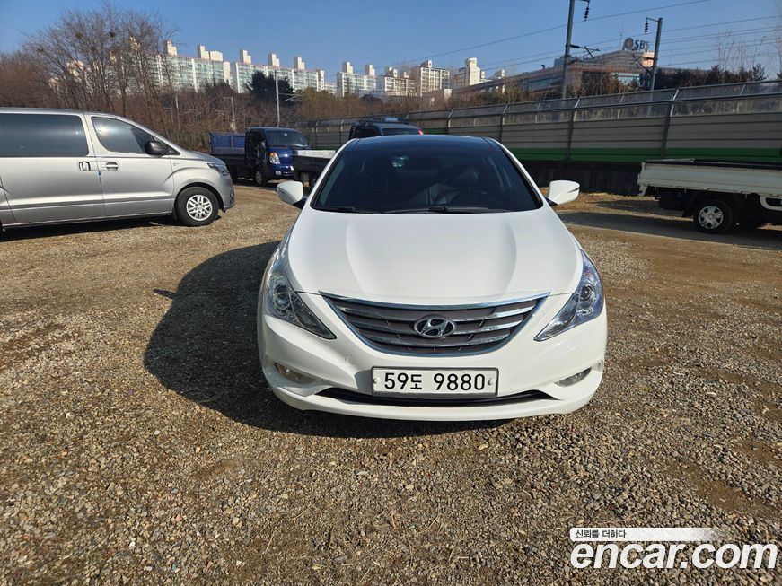 Hyundai Sonata 2012