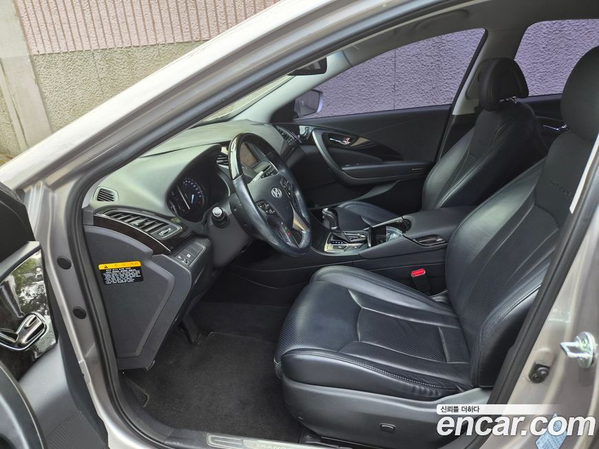 Hyundai Grandeur 2013