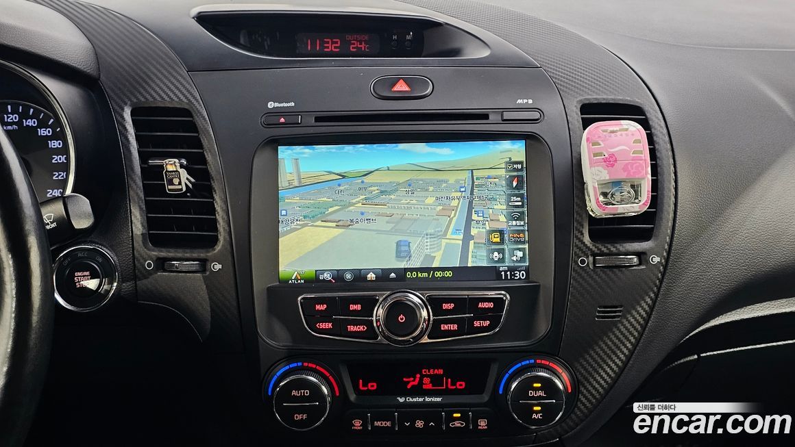 Kia K3 2013