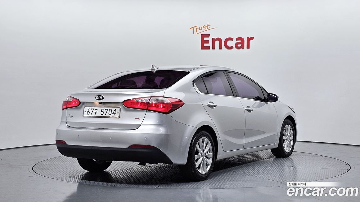 Kia K3 2013