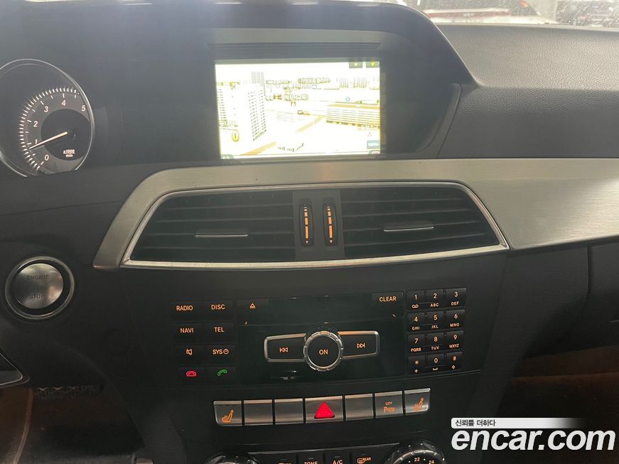 Mercedes-Benz C-Class 2012