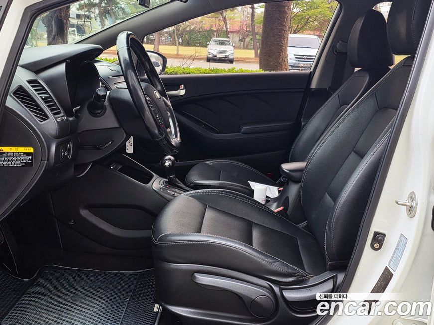Kia K3 2013