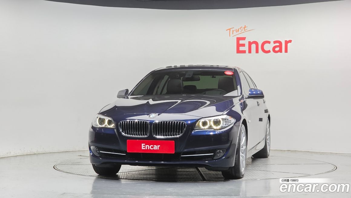 BMW 5-Series 2012